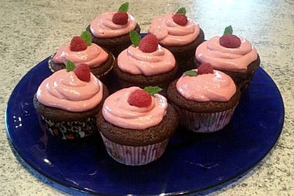 Schoko-küsst-Himbeer Cupcakes 74