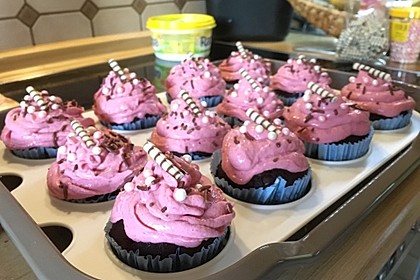Schoko-küsst-Himbeer Cupcakes 44