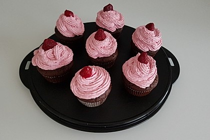 Schoko-küsst-Himbeer Cupcakes 21