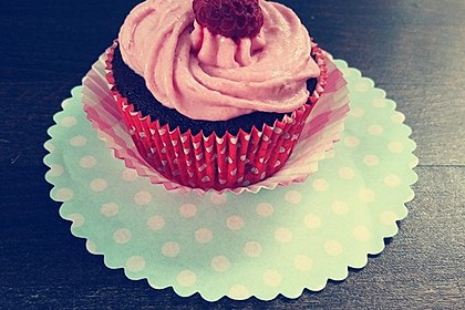 Schoko-küsst-Himbeer Cupcakes 7