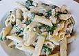 Penne mit Baby-Blattspinat in Gorgonzola-Walnuss-Sauce
