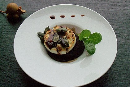Rote Bete mit Ziegenk&auml;se