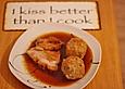 Schweinebraten, resche Kruste, leckere So&szlig;e