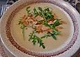 Selleriesuppe mit ger&ouml;steten Mandelbl&auml;ttchen