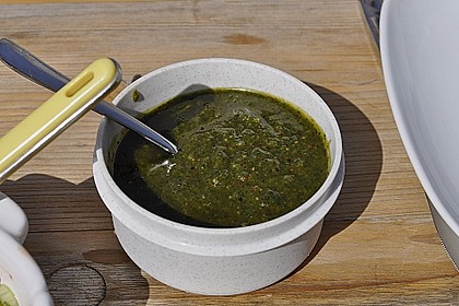 Basilikum-Pesto 1