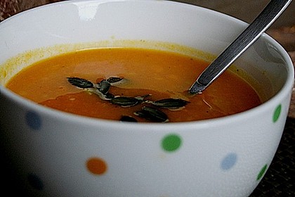 K&uuml;rbissuppe