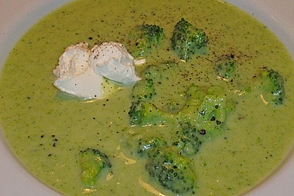 Brokkolicremesuppe 1