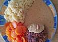 Paprika-Frikadellen mit Kr&auml;uter-Sahne