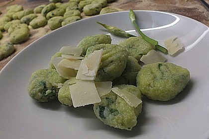 Bärlauch-Gnocchi mit frischem Bärlauch 2