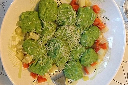 Bärlauch-Gnocchi mit frischem Bärlauch 6