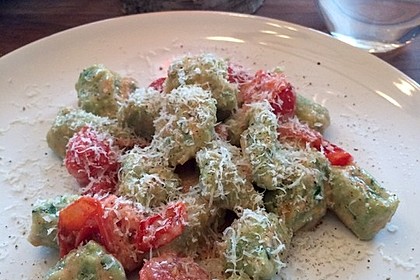 Bärlauch-Gnocchi mit frischem Bärlauch 11
