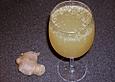 Prosecco mit Apfelsaft und Ingwer