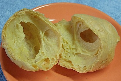 Profiteroles-gef&uuml;llte Windbeutel 3