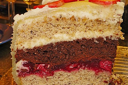 Marzipan-Sahne Torte 1