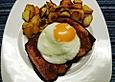 Leberk&auml;se mit Bratkartoffeln und Spiegelei