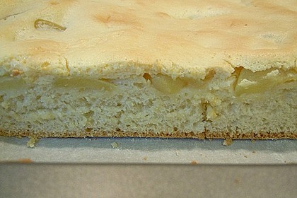 Apfelkuchen aus Germteig 1