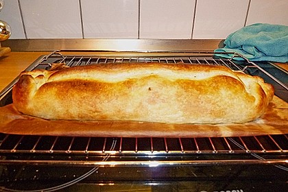 Blätterteigrolle mit Schweinefilet und Spinat 7