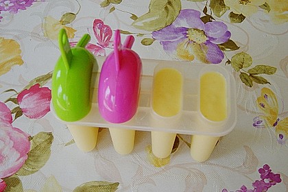 Ananas-Mango-Eis am Stiel 1
