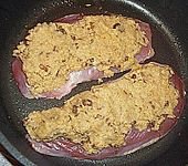 Entenbrust mit Siamkruste und Schmorbirne (Bild)