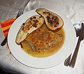 Entenbrust mit Siamkruste und Schmorbirne (Bild)