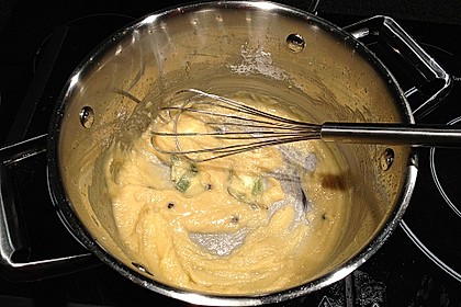 Bechamel (einfach) 1