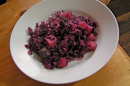 Rotkohl - Eintopf mit Backpflaumen 2