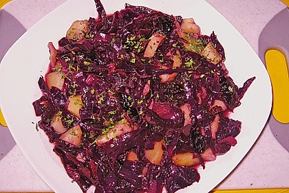 Rotkohl - Eintopf mit Backpflaumen