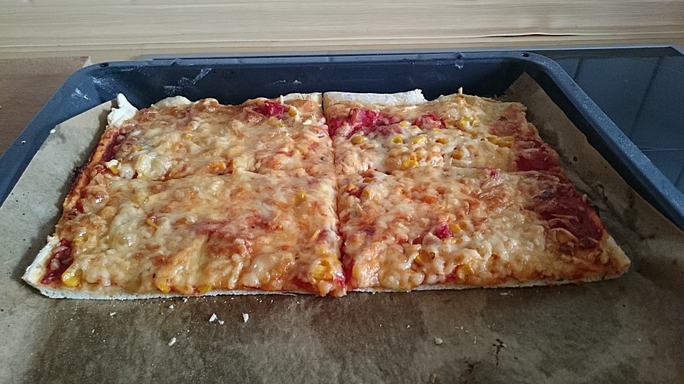 Super leckerer Pizzateig (Rezept mit Bild) von knuddel201 | Chefkoch.de