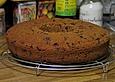 Rotweinkuchen mit Zimt und Schokostreusel
