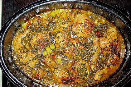 H&auml;hnchentopf mit Kartoffeln