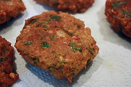 Masala Vadai - w&uuml;rzige Linsen-Krapfen