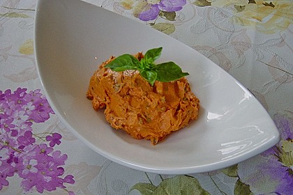 Tomaten-Basilikum-Butter 1