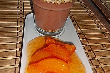 Aprikosen in Aperol