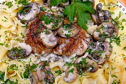 Nudeln mit Pilz-Gorgonzola-Sauce 2