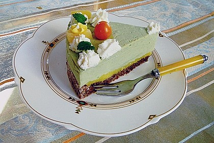 Latte Matcha Torte 3
