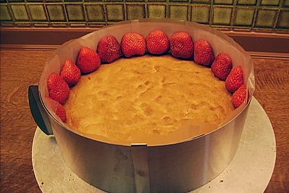 Erdbeersahne-Torte 2