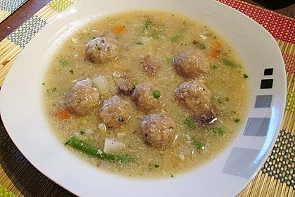 Markkl&ouml;&szlig;chensuppe 1