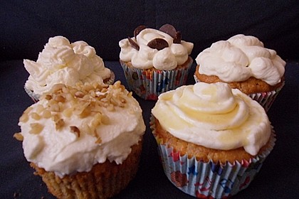 Carrot Cupcakes mit Cream Cheese Frosting