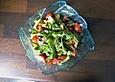 Tomate-Mozzarella-Avocado Salat