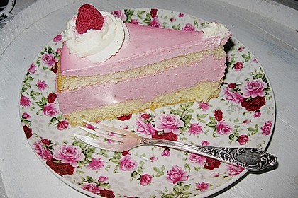 Quarksahnetorte mit Himbeeren 1
