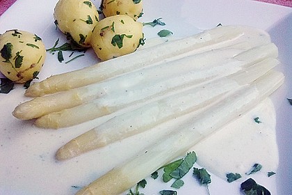 Zitronensahne oder Orangensahne zu Spargel