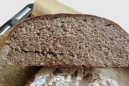 K&ouml;rnerbrot mit Kefir