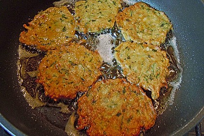 Zucchinipuffer