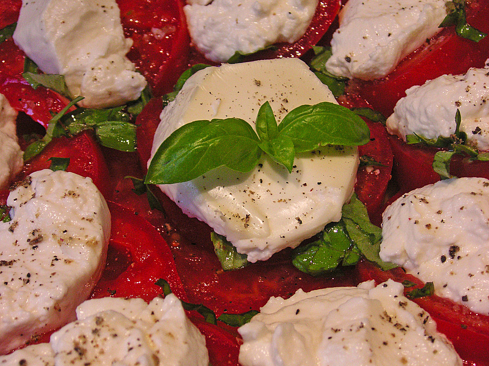 Tomaten-Carpaccio mit gebackenem Ziegenkäse (Rezept mit Bild) | Chefkoch.de