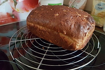 Eiweißbrot mit Sämereien 3