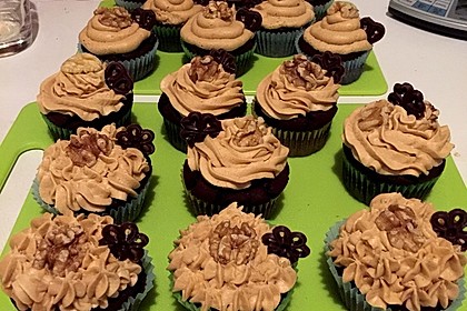 Vegane Schoko-Erdnussbutter-Cupcakes 3