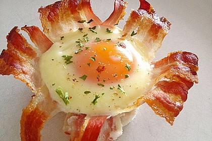 Bacon and Egg Muffins 2