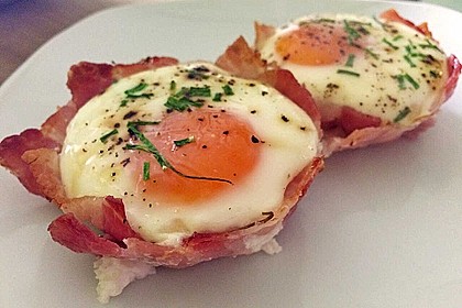 Bacon and Egg Muffins 14