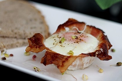 Bacon and Egg Muffins 11