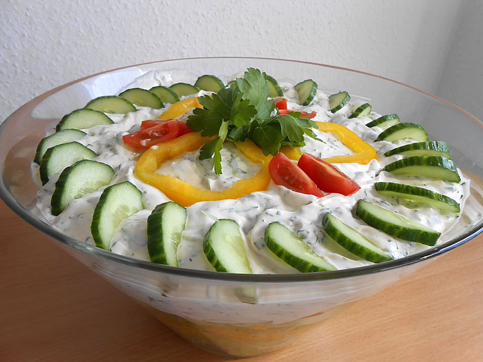 Nicis Eier-Thunfisch-Schichtsalat (Rezept mit Bild) | Chefkoch.de